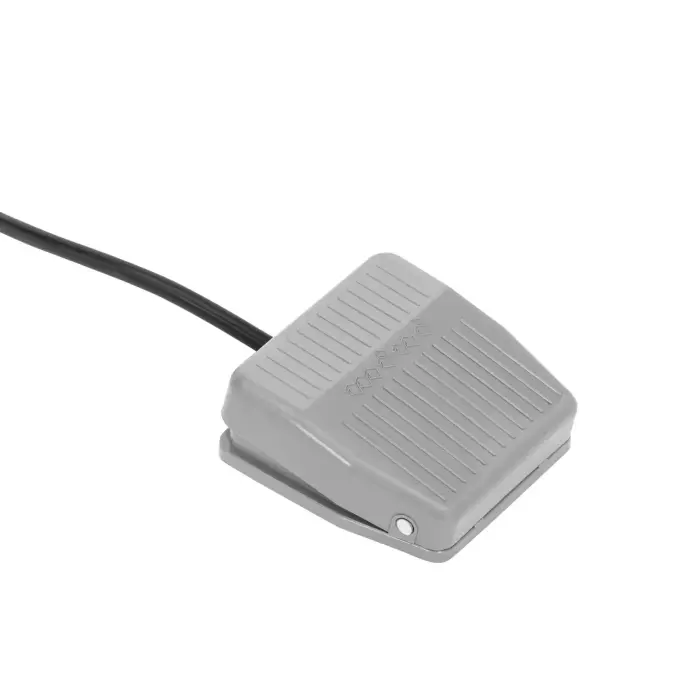 Nadziewarka do kiełbas elektryczna pionowa 4 lejki 20 l 300 W Photo