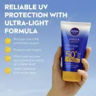 NIVEA SUN Protect & Moisture Hydrating Tanning Milk with Hyaluronic Acid SPF 50+ 150 Ml Foto 5