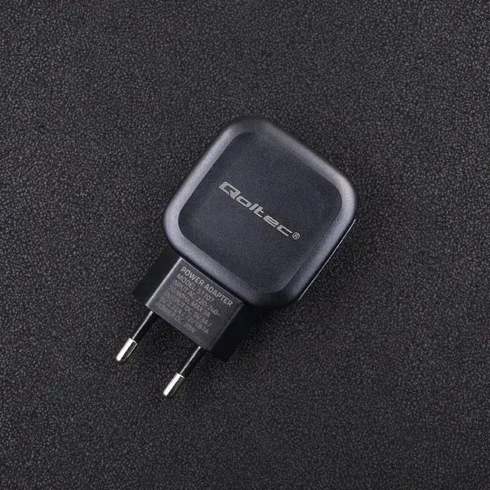 Qoltec Charger | 20W | 5-12V | 1.67-3A | USB type C | PD | Black Photo
